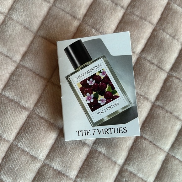 New 💕4/30💕Cherry Ambition sample - Picture 1 of 7